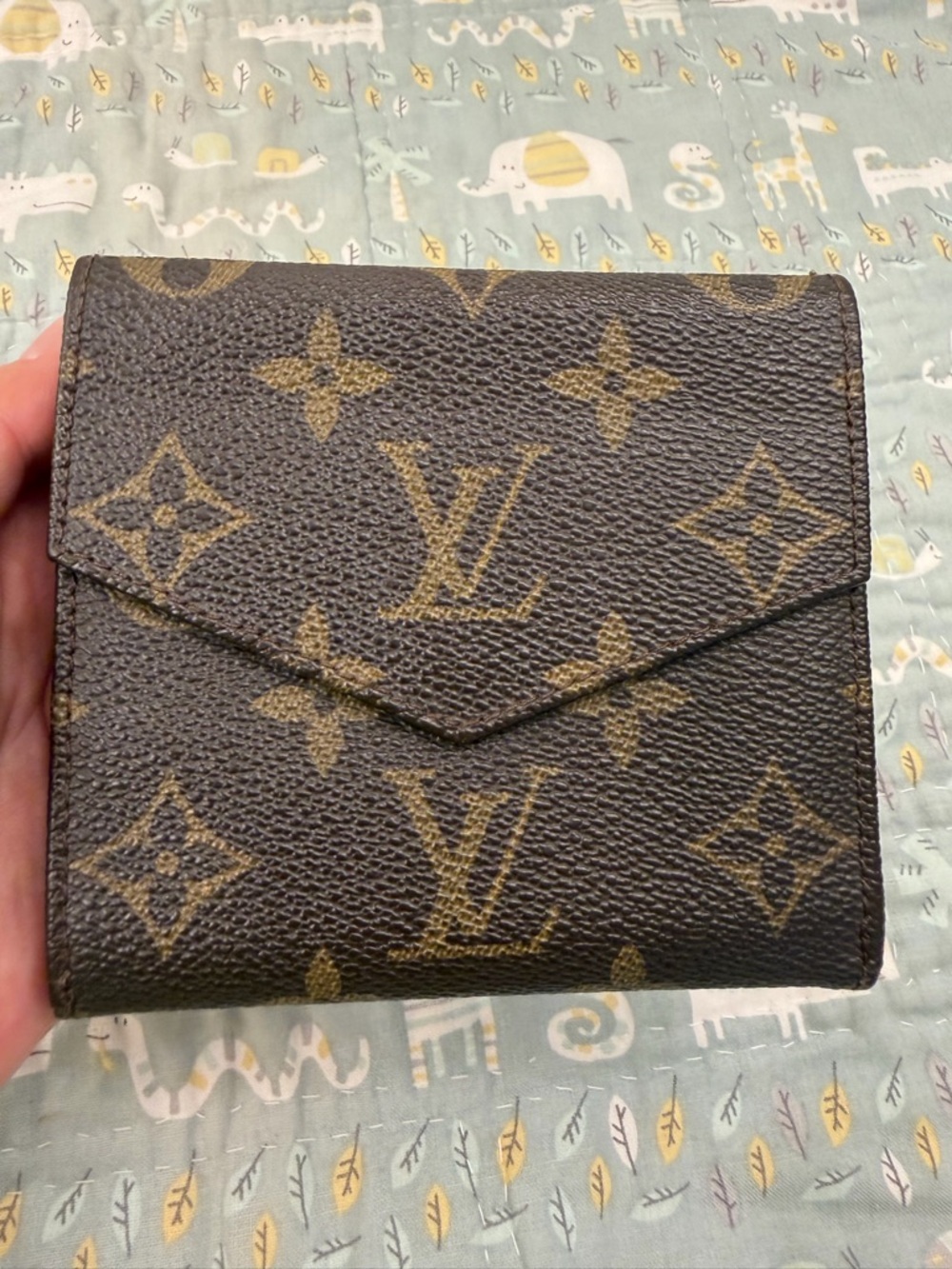 Louis Vuitton Vintage Compact Wallet (PRICE FIRM) - Picture 5 of 14
